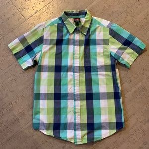 Wrangler boys button down shirt in plaid